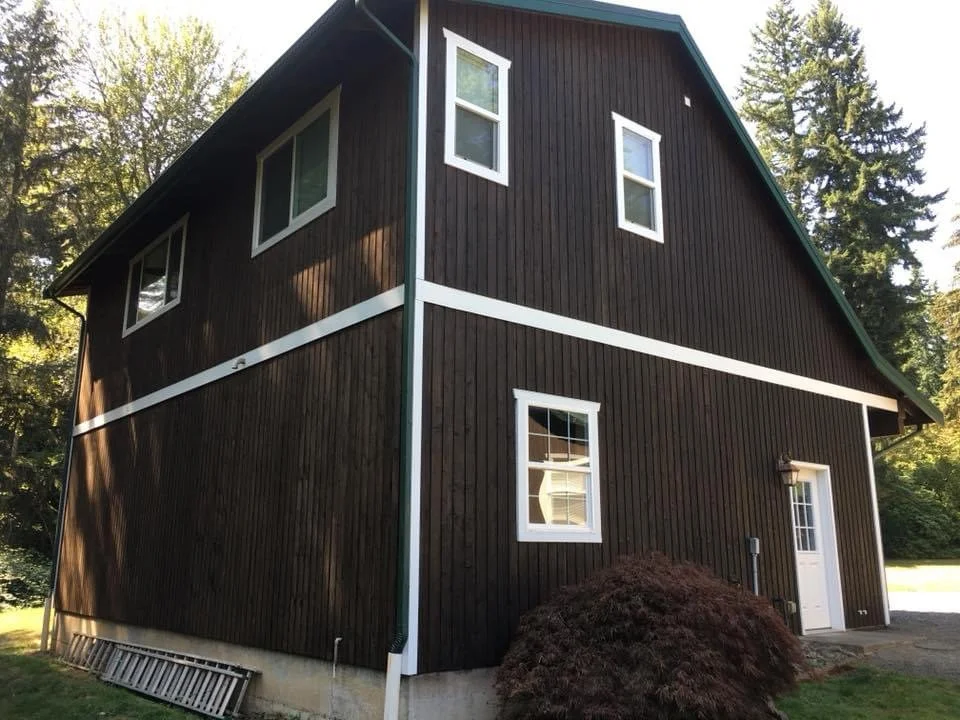 Staining siding detail